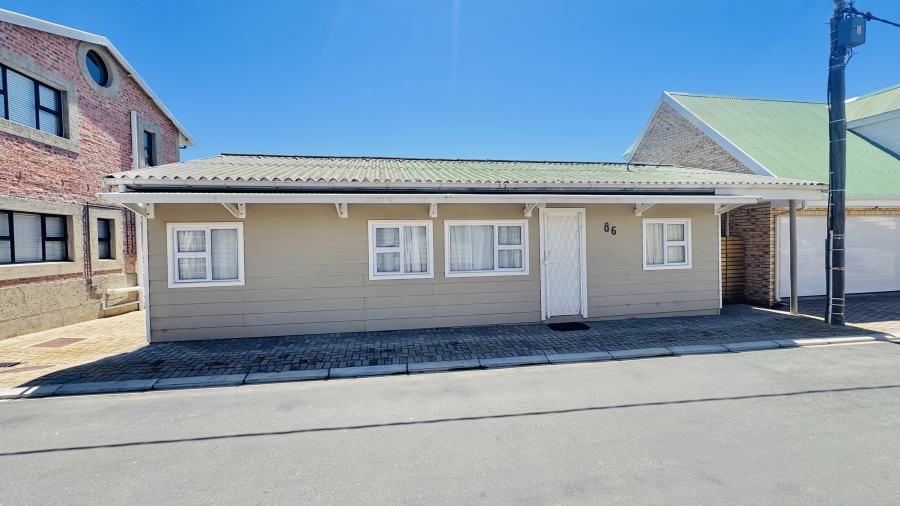 3 Bedroom Property for Sale in Hartenbos Central Western Cape